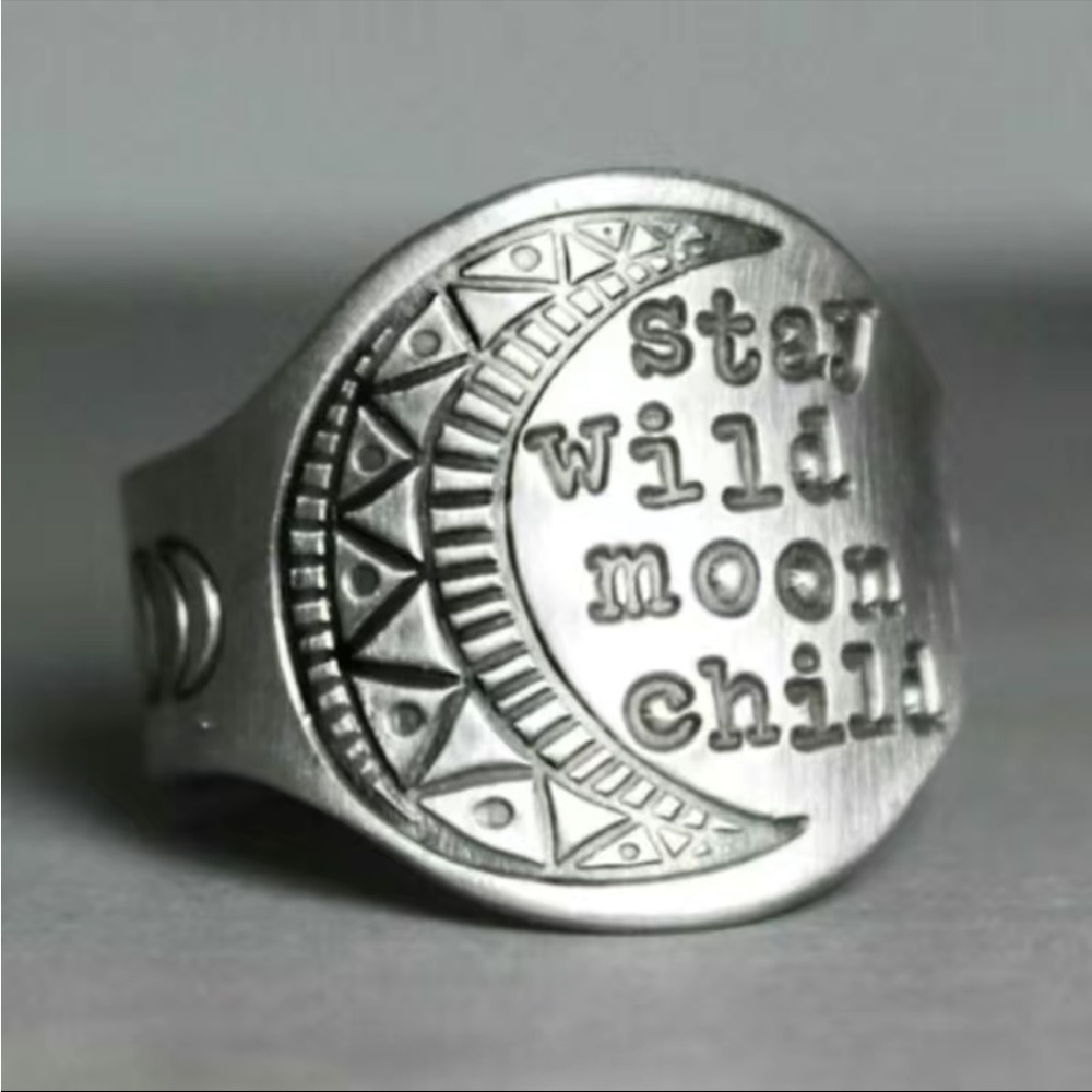 NEW Unisex Vintage Carved Stay Wild Moon Child Ring